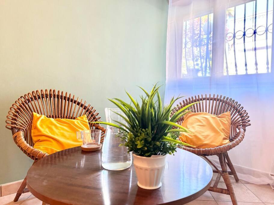Casa Nel Verde - 4 Posti Letto Apartment เคียราวาลเล ภายนอก รูปภาพ